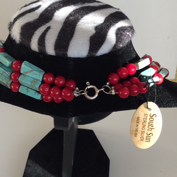 South Sun Sterling Silver Stone Necklace - Picture 3 of 7